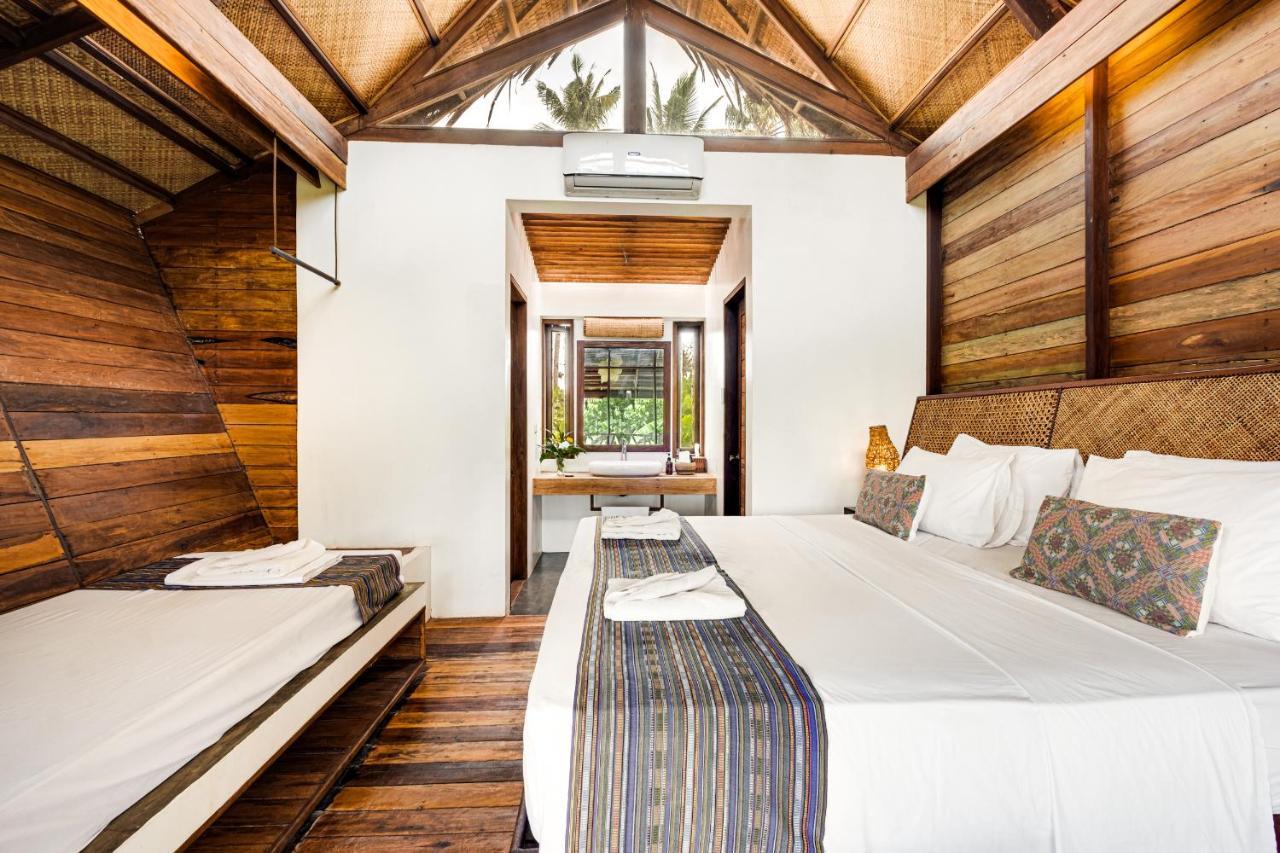 Harana Surf Resort General Luna  Ngoại thất bức ảnh