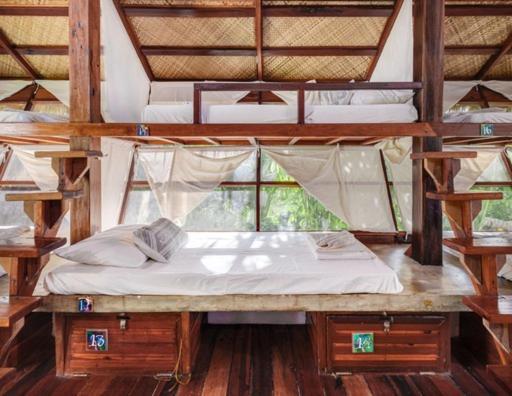 Harana Surf Resort General Luna  Ngoại thất bức ảnh
