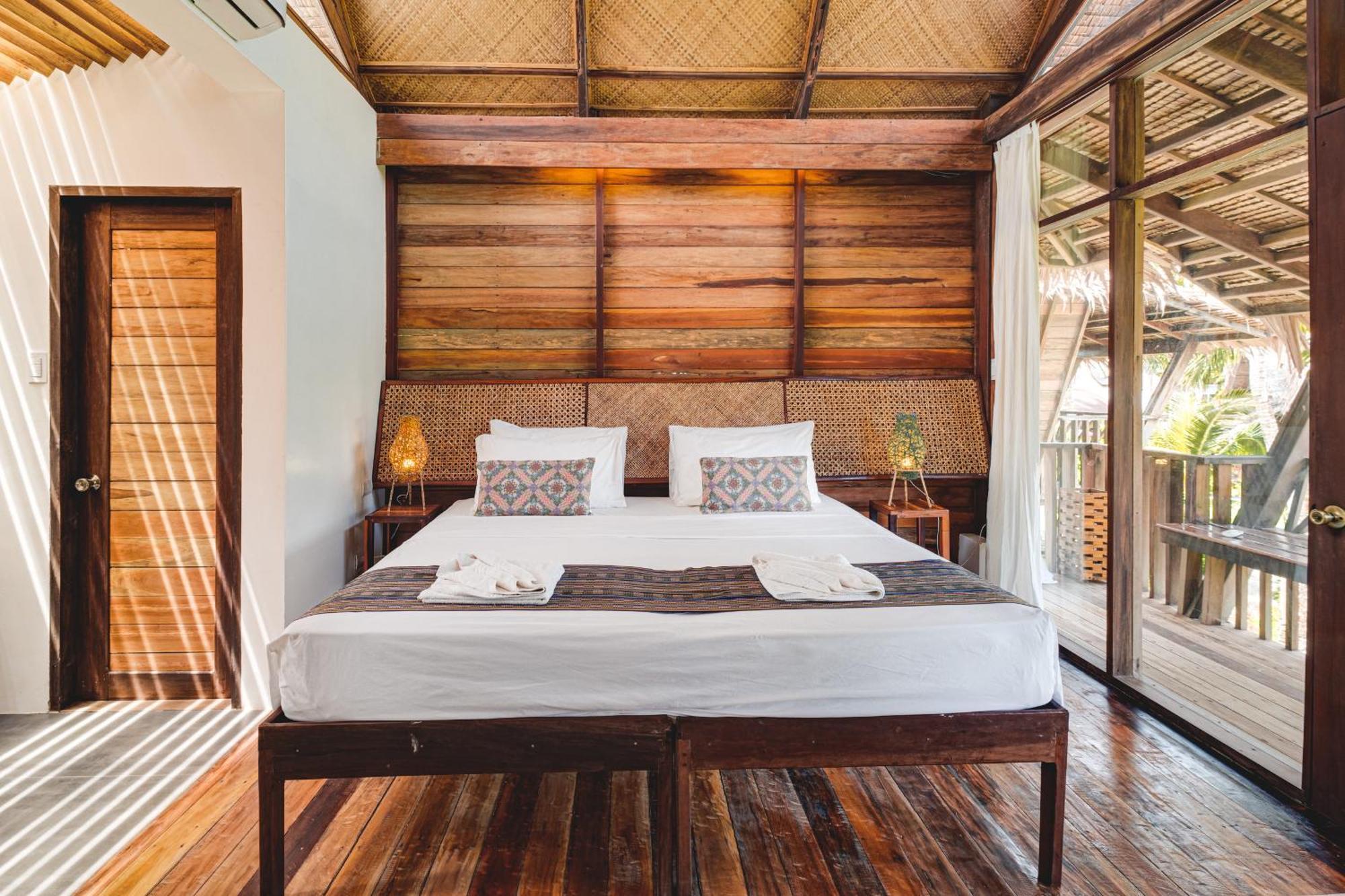 Harana Surf Resort General Luna  Ngoại thất bức ảnh